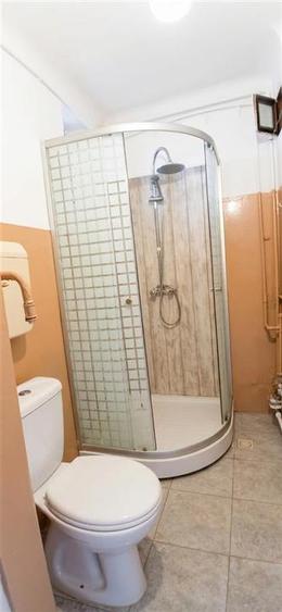 Apartament cu 2 camere semidecomandat în Decebal
