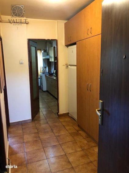 Garsonieră decomandată, mobilată în Rahova