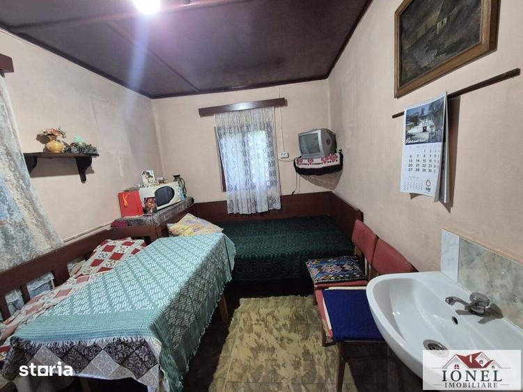 Casă cu 3 camere cu Teren 1167 Mp în Sântimbru