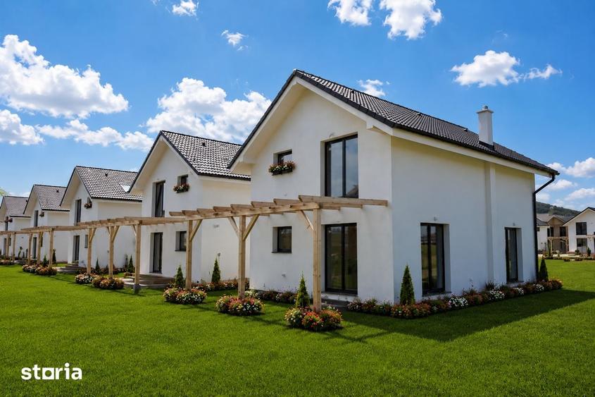 Casă cu 4 camere cu Teren 700 Mp în Sângeorgiu de Mureș