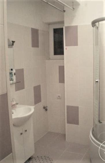 Apartament cu 2 camere decomandat în Olteniței