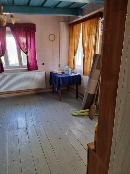 Casă individuală cu 2 camere cu Teren 1000 Mp în Ulieș