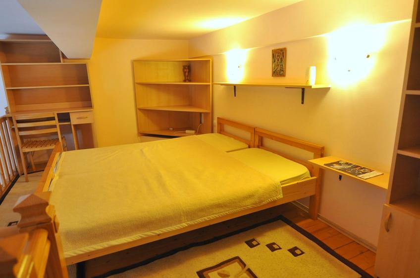 Garsonieră semidecomandată, mobilată în Bălcescu