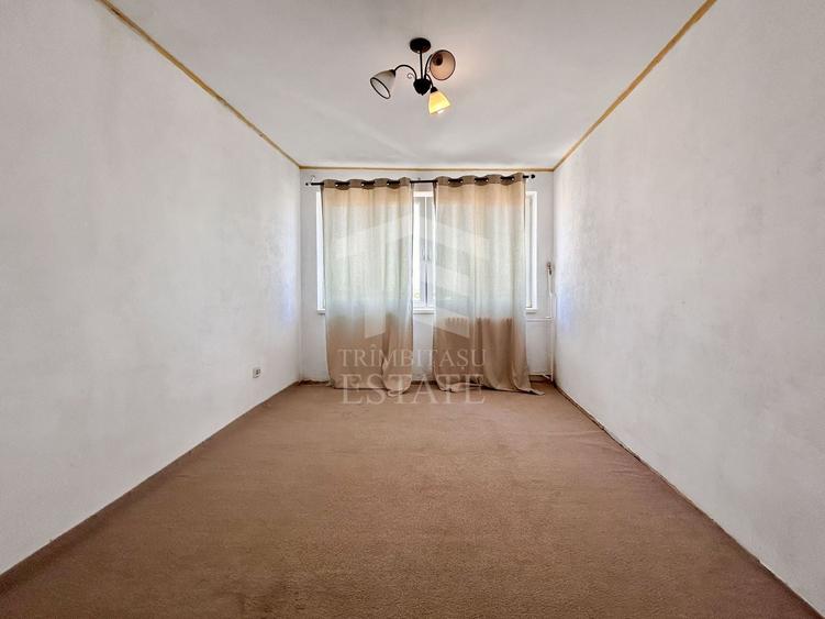 Apartament cu 3 camere decomandat în Elisabetin