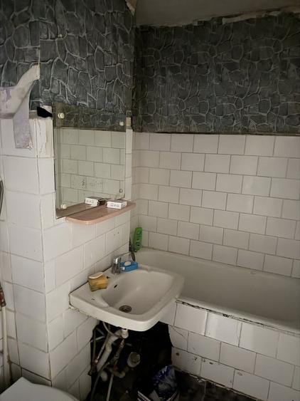 Apartament cu 4 camere decomandat în Pantelimon