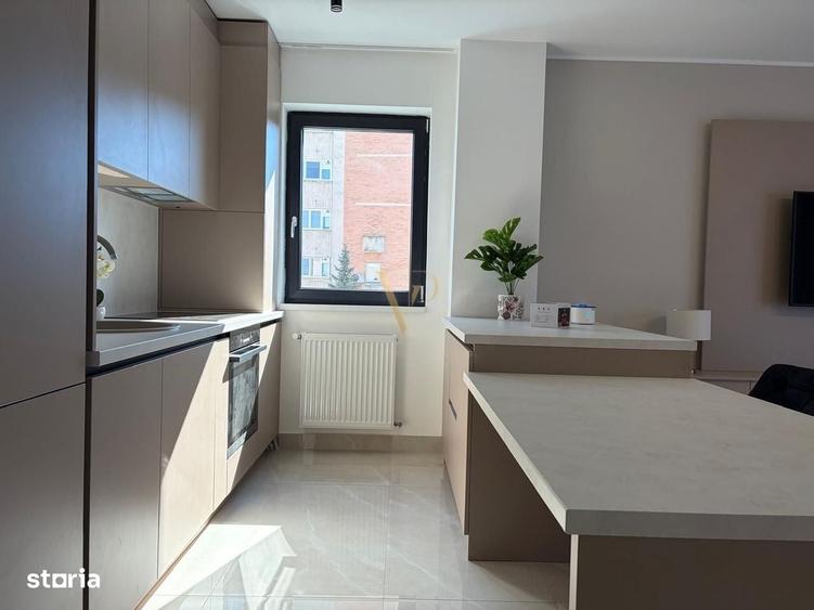 Apartament cu 3 camere în Zorilor