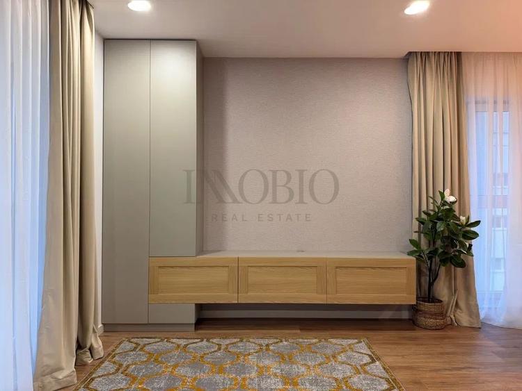 Apartament cu 3 camere semidecomandat, mobilat în Vatra Luminoasă