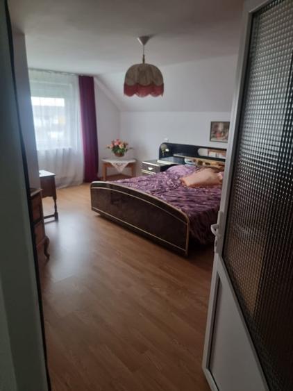 Casă individuală cu 5 camere cu Canalizare în Frătăuții Vechi