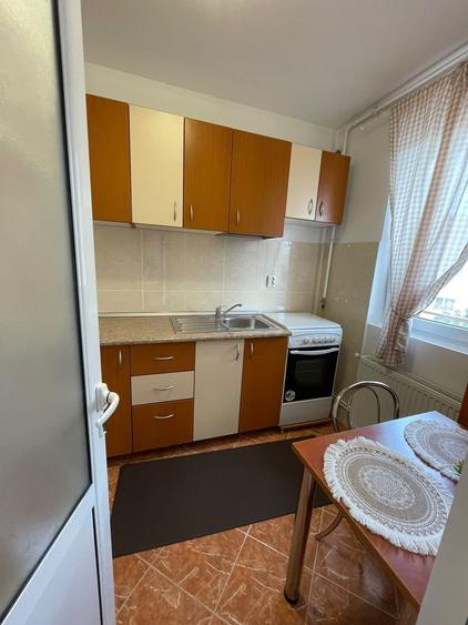 Garsonieră decomandată, mobilată în Zorilor