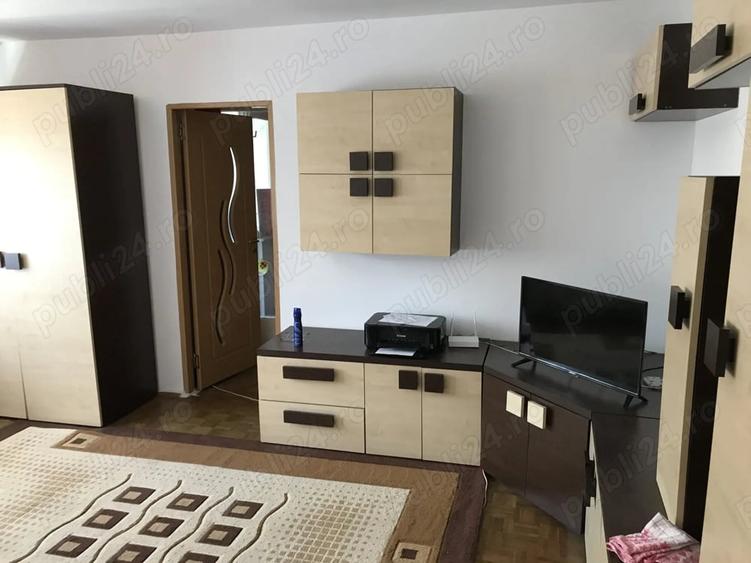 Apartament cu 2 camere semidecomandat în Calea Caransebeșului