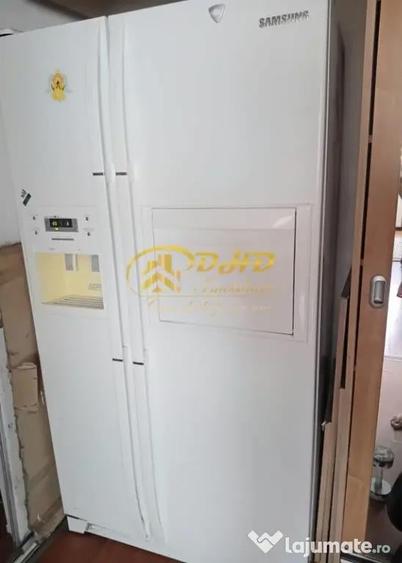 Apartament cu 3 camere decomandat în Păcurari