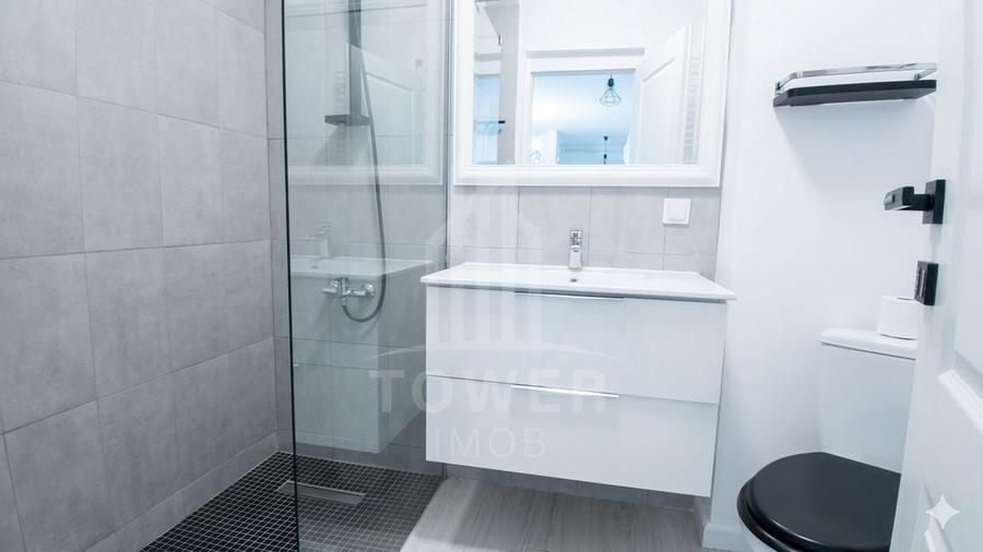 Apartament cu 3 camere decomandat, mobilat în Lazaret