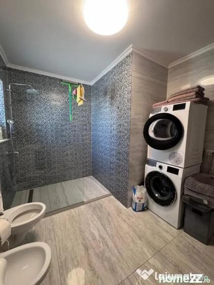Casă cu 7 camere cu Teren 250 Mp în Rădăuți