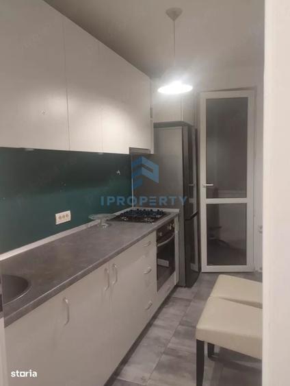Apartament cu 2 camere decomandat în P-ța Muncii