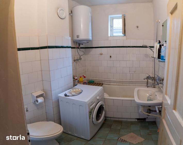 Casă cu 3 camere cu Teren 1500 Mp în Căpușu Mare