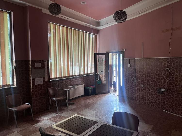 Spațiu comercial, de 57 mp, în Central