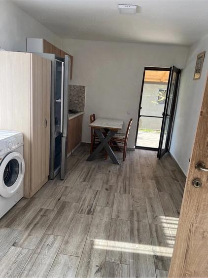 Casă cu Teren 500 Mp în Central
