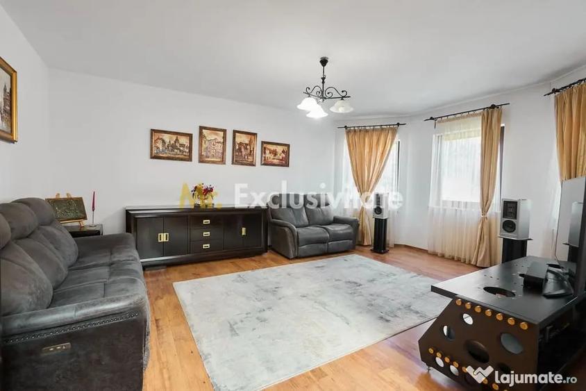 Casă cu 5 camere cu Teren 305 Mp în Găvana