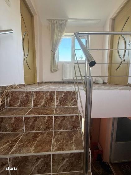 Casă cu 3 camere cu Teren 1200 Mp în Pielești