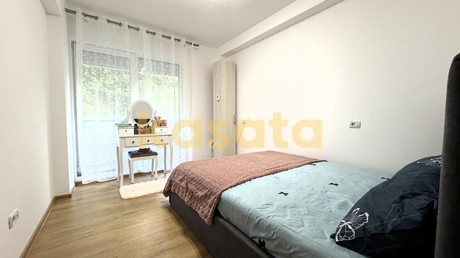 Apartament cu 2 camere semidecomandat, mobilat în Fundeni