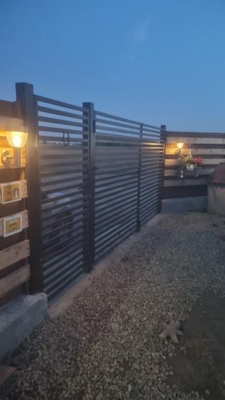 Casă cu 3 camere în Berceni