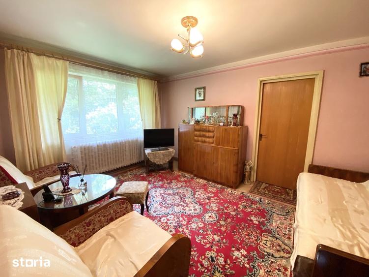 Apartament cu 2 camere semidecomandat în Central