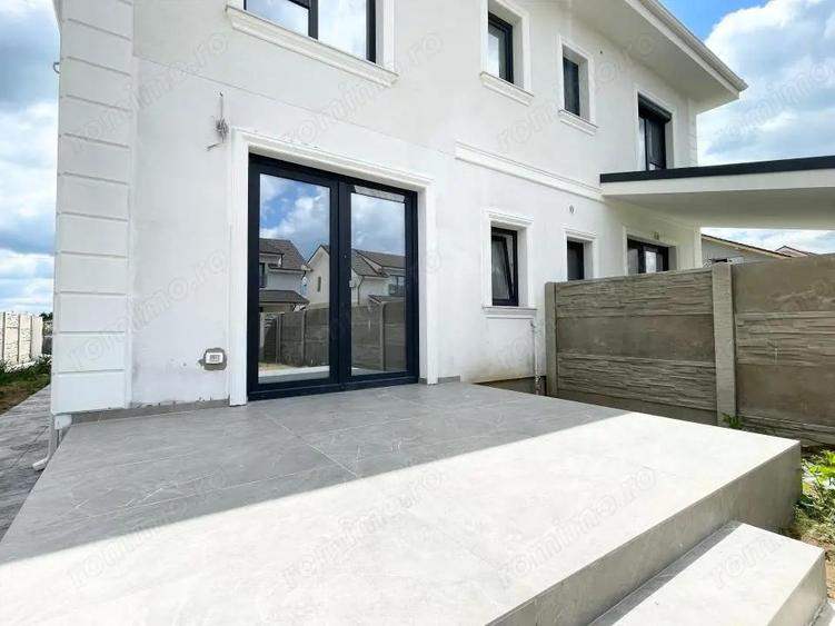 Casă cu 4 camere cu Teren 255 Mp în Urseni