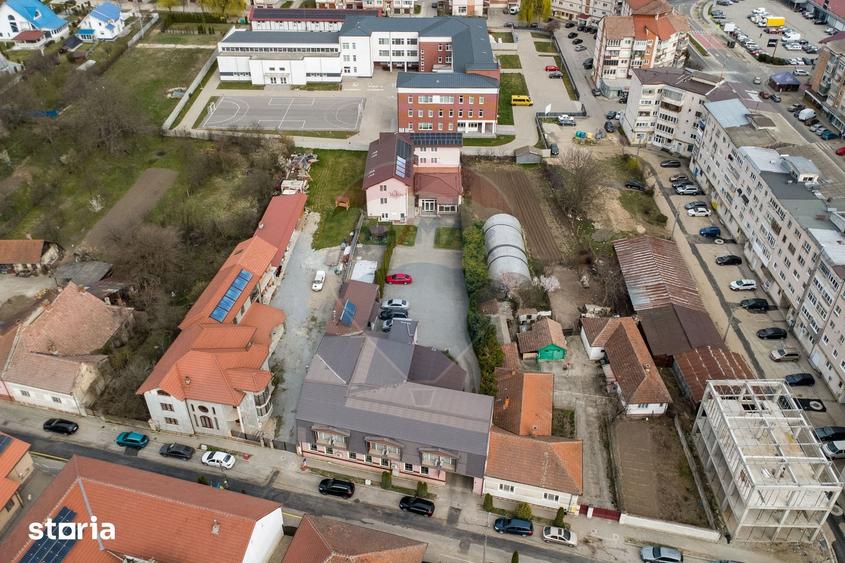 Spațiu comercial, de 1,829 mp, în Central
