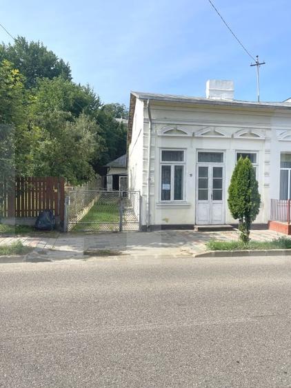Duplex cu 3 camere cu Canalizare în Dorohoi