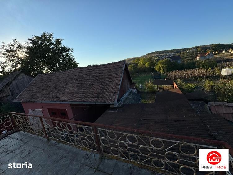 Casă cu 6 camere cu Teren 1495 Mp în Sâncraiu de Mureș