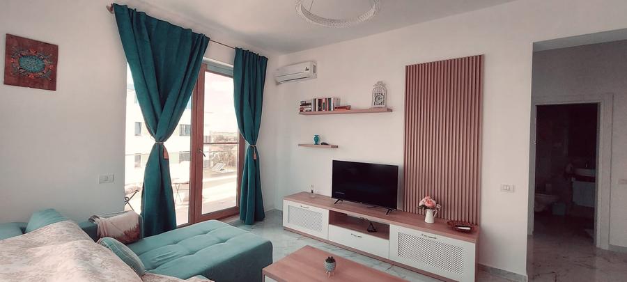 Apartament cu 2 camere semidecomandat în Central