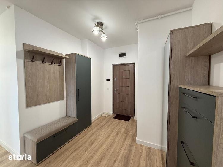 Apartament cu 3 camere în Cetate