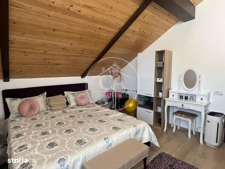 Casă cu 4 camere decomandat în Central