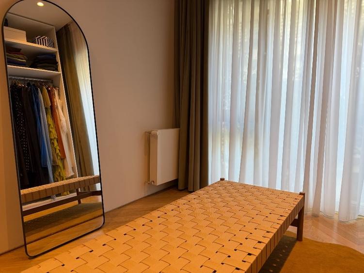 Apartament cu 3 camere decomandat, mobilat în Moșilor
