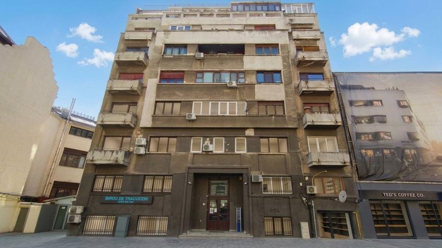 Apartament cu 2 camere semidecomandat, mobilat în P-ța Romană