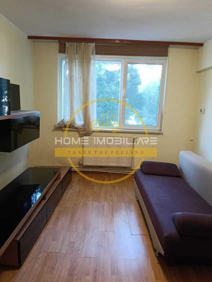 Apartament cu 2 camere semidecomandat, mobilat în Central