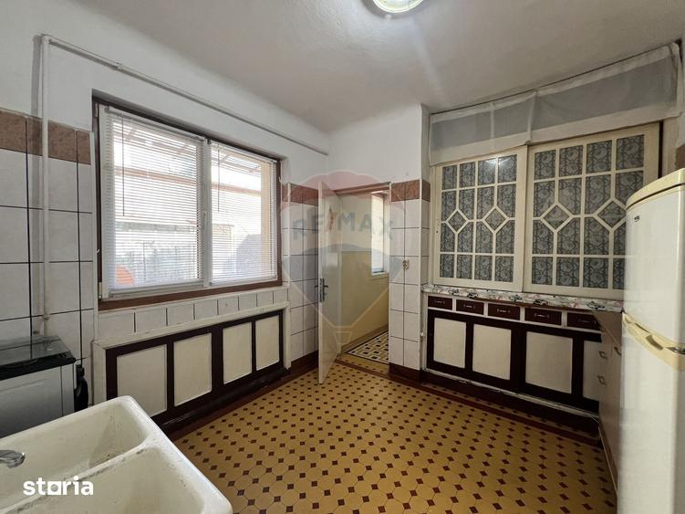 Apartament cu 3 camere de vanzare in zona Bucur Obor - 17