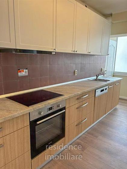 Apartament cu 3 camere decomandat, mobilat în Gheorgheni