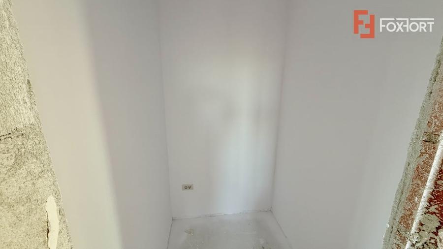 Duplex cu 3 camere cu Teren 298 Mp în Moșnița Nouă