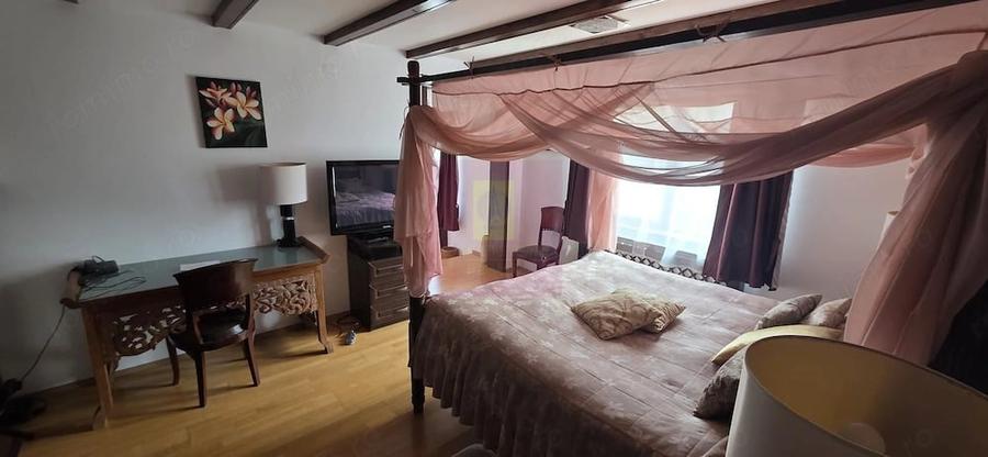 Spațiu comercial, de 1,200 mp, în Cornu