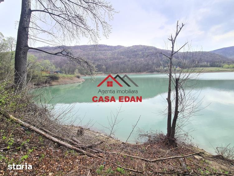 Teren de 1000 mp, în Valea Doftanei