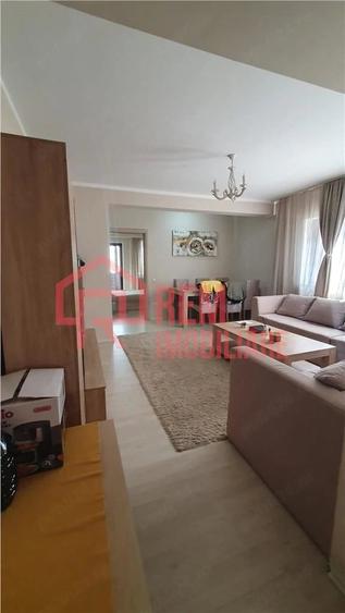 Apartament cu 2 camere decomandat în Fundeni