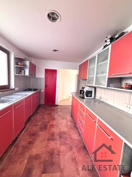 Casă individuală cu 5 camere cu Teren 760 Mp în Micro 1