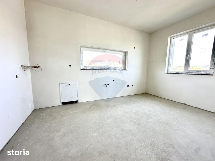 Casă cu 4 camere cu Teren 800 Mp în Gilău
