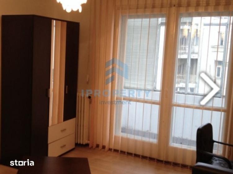 Apartament cu 2 camere semidecomandat în Centrul Civic