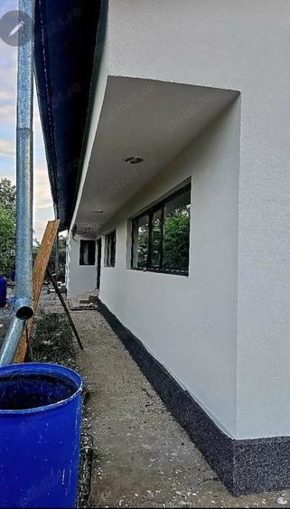 Casă cu 5 camere cu Teren 650 Mp în Gherăseni