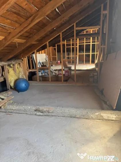 Apartament cu 2 camere decomandat în Siret