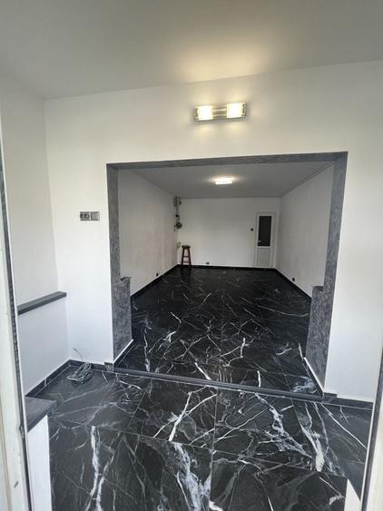 Spațiu comercial, de 26 mp, în Drumul Carului