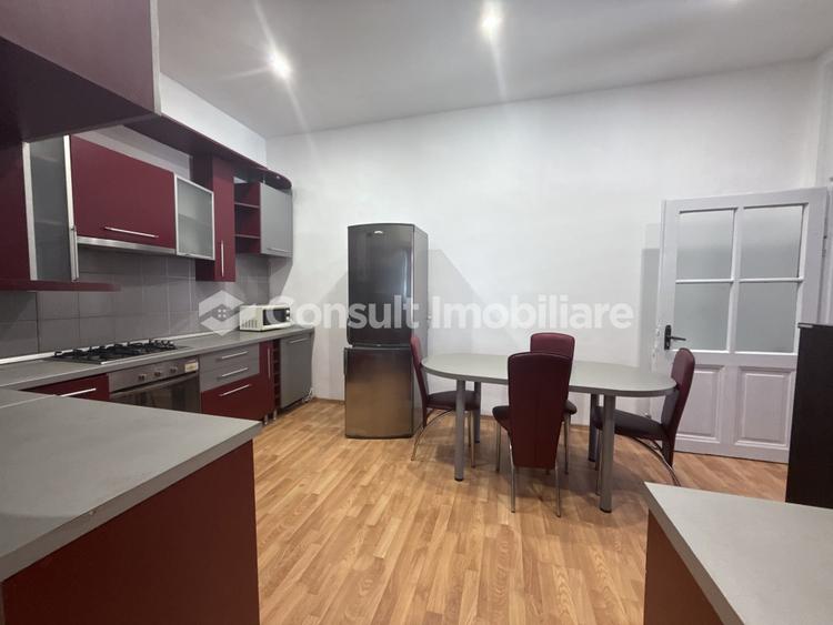 Duplex cu 4 camere cu Canalizare în Gruia