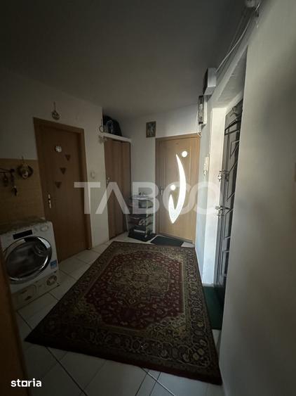 Apartament cu 2 camere decomandat în Ștrand